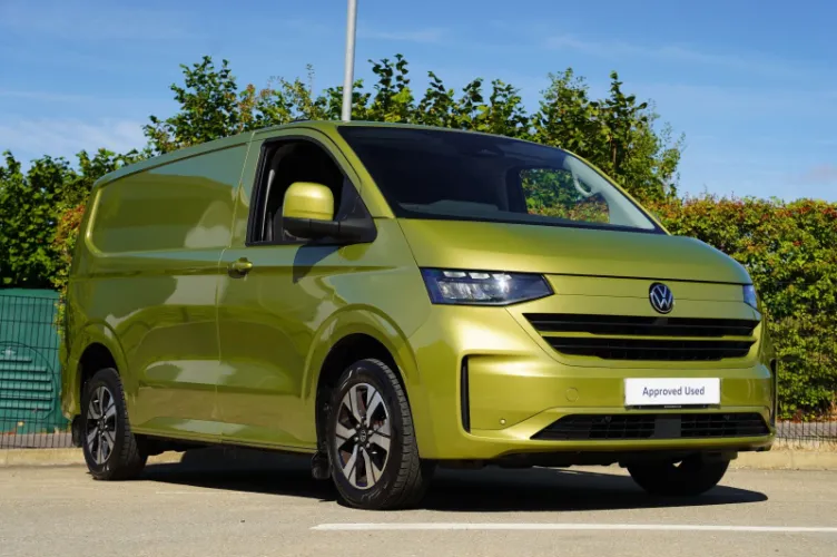 2025 Volkswagen TRANSPORTER T32 TDI photo 1