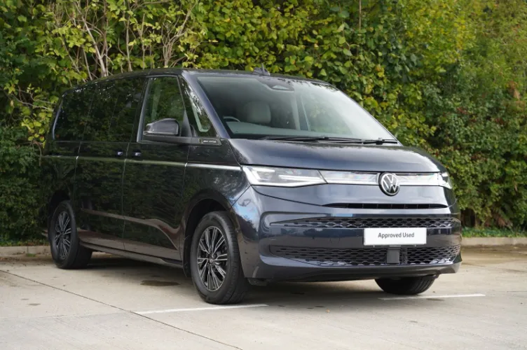 2026 Volkswagen MULTIVAN TDI LWB photo 1