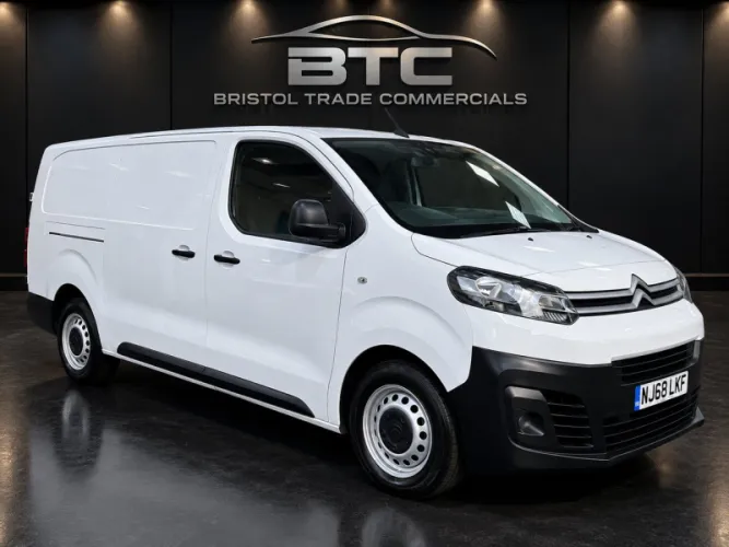 2019 Citroen Dispatch photo 1