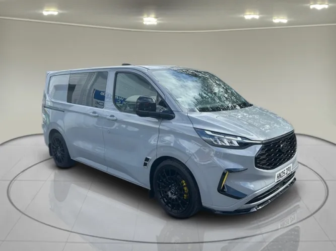 2025 Ford Transit Custom photo 1