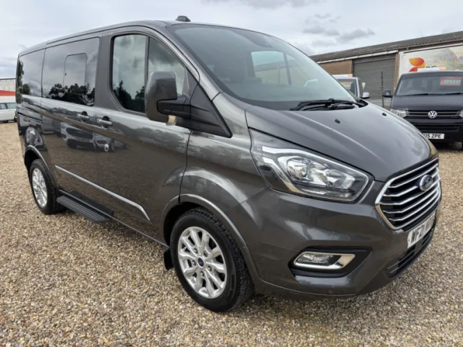 2021 FORD TOURNEO CUSTOM photo 1