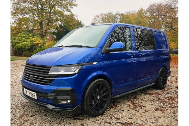 2022 Volkswagen Transporter photo 1