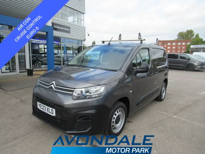 2023 Citroen Berlingo photo 1