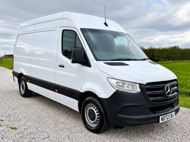 2023 MERCEDES-BENZ SPRINTER photo 1