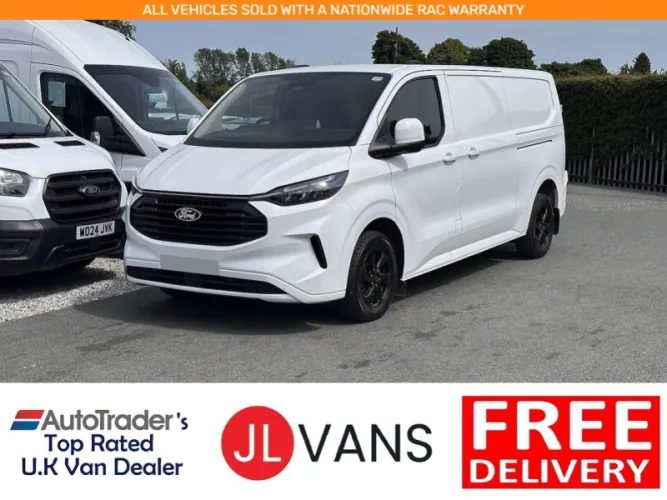 2024 Ford Transit Custom photo 1