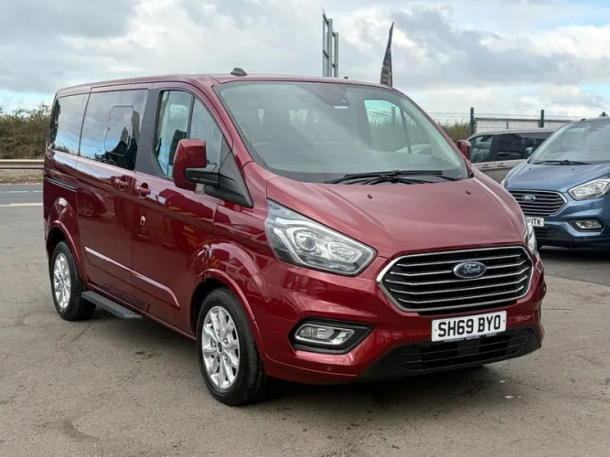 2019 Ford 2019 Tourneo Custom photo 1