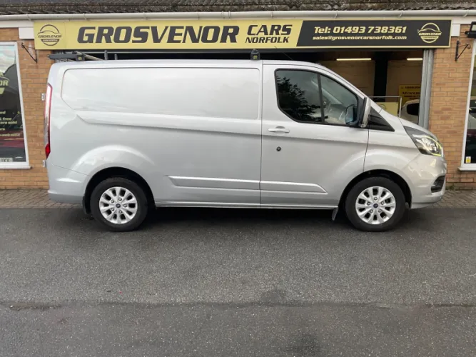 2019 Ford Transit Custom photo 1