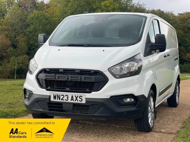 2023 Ford Transit Custom photo 1