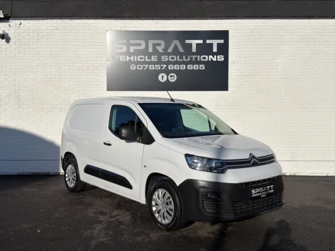 2022 Citroen Berlingo photo 1