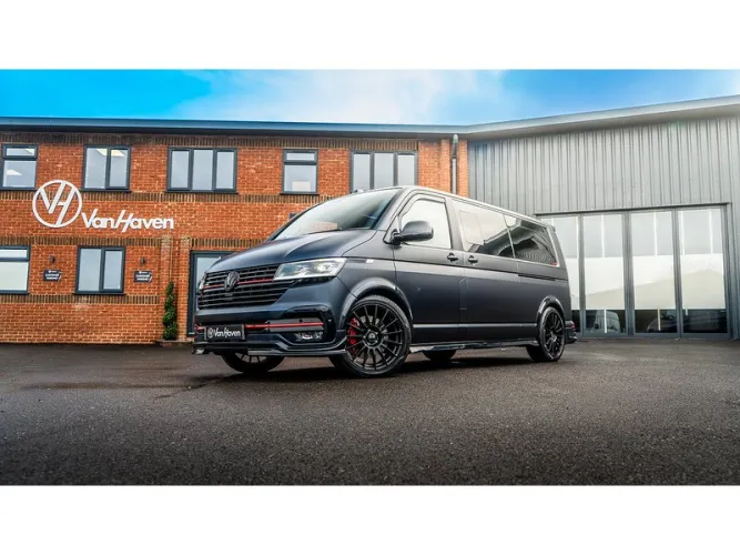 2024 Volkswagen Transporter photo 1