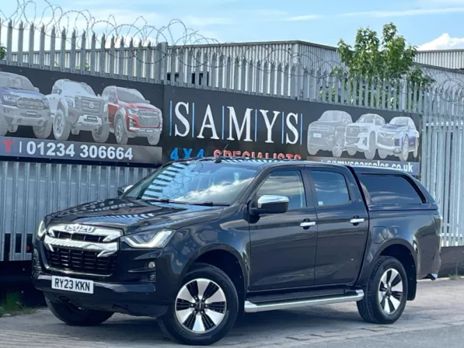 2023 Isuzu D-MAX photo 1