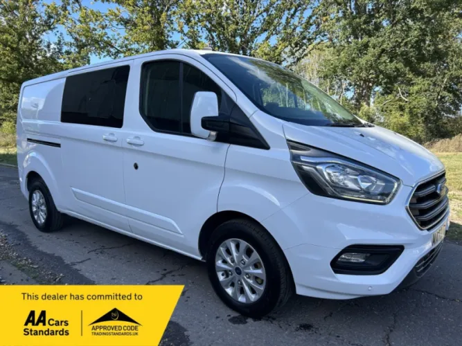 2022 FORD TRANSIT CUSTOM photo 1