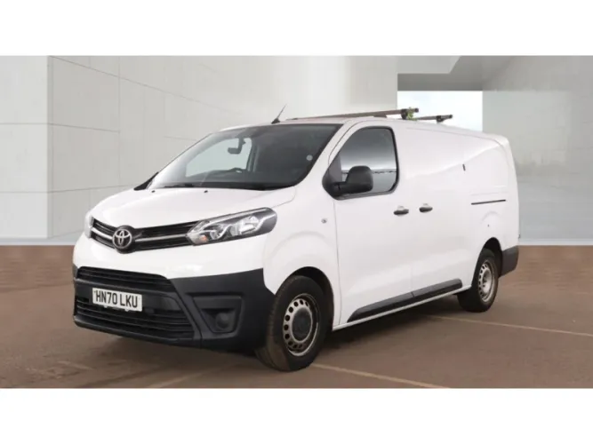 2021 Toyota ProAce photo 1