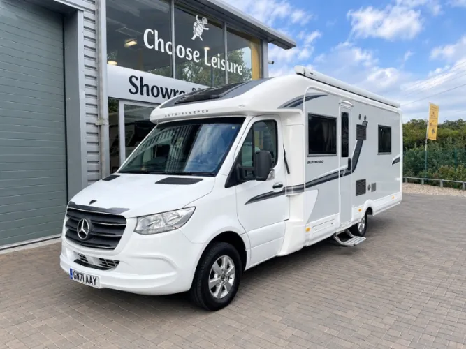 2021 Auto-Sleepers Burford Duo - Automatic photo 1