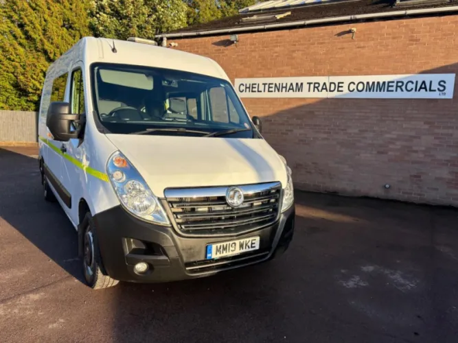2019 VAUXHALL MOVANO photo 1