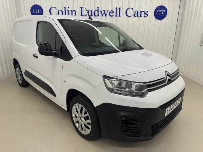2022 Citroen Berlingo photo 1