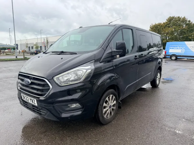 2022 Ford Transit Custom photo 1