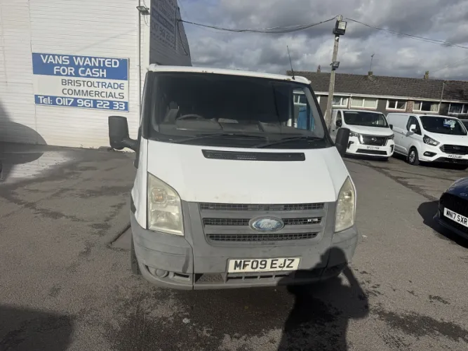 2009 Ford Transit photo 1