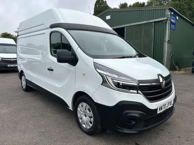 2021 Renault Trafic photo 1