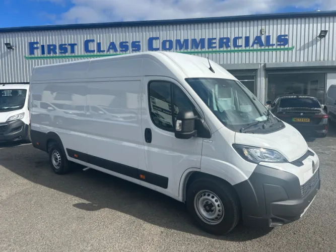2026 Citroen Relay photo 1