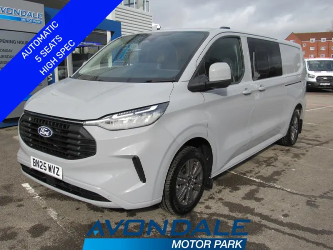 2025 Ford Transit Custom photo 1