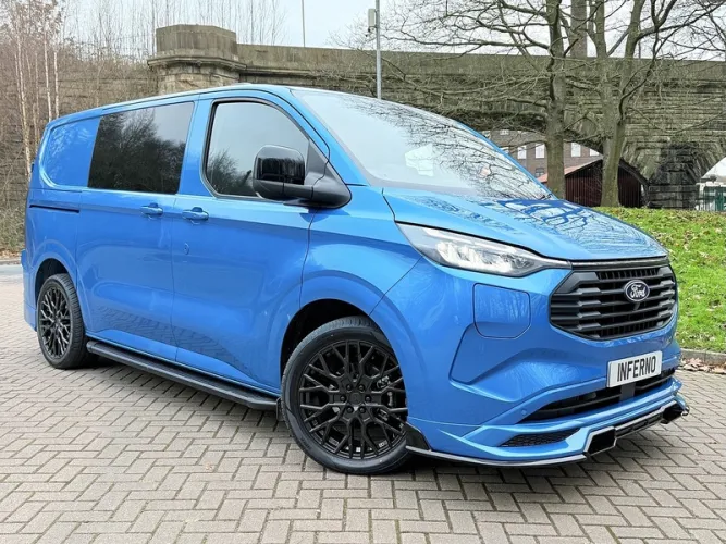 2025 Ford 2025 Transit Custom photo 1