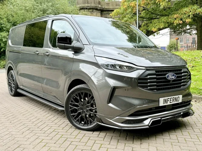 2025 Ford 2025 Transit Custom photo 1