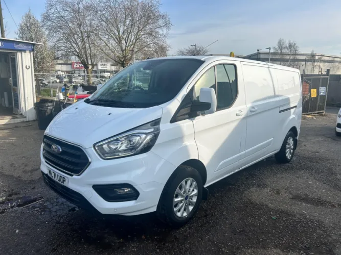 2021 Ford Transit Custom photo 1