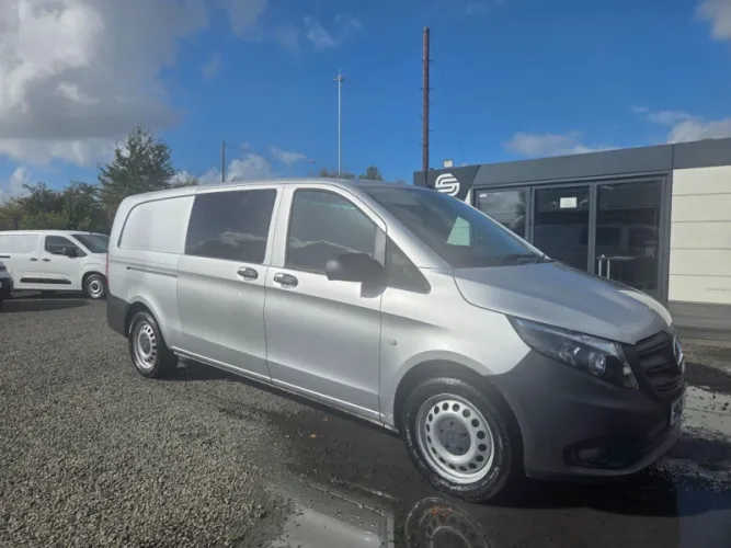 2023 MERCEDES-BENZ VITO photo 1