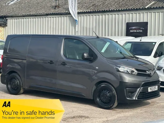 2021 Toyota ProAce photo 1