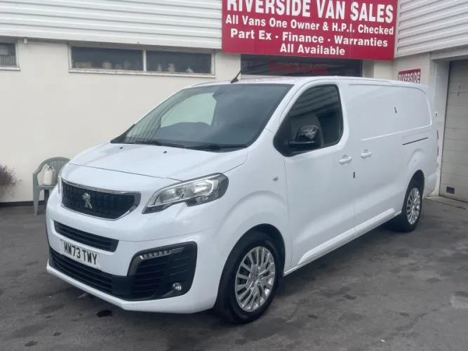 2023 Vauxhall Combo photo 1