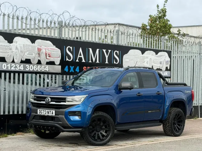 2023 Volkswagen Amarok photo 1