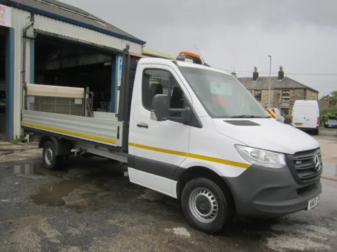Mercedes-Benz MERCEDES SPRINTER 315 photo 1