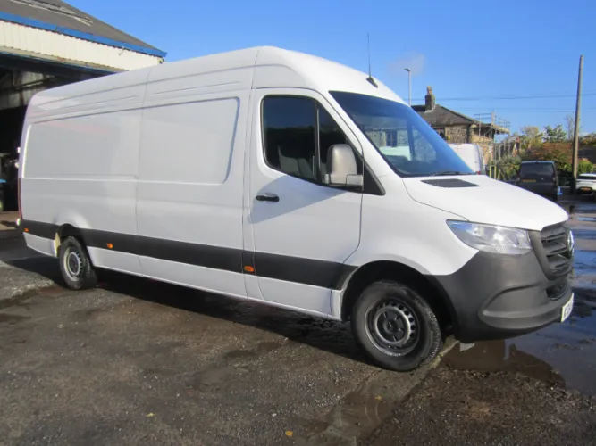 Mercedes-Benz MERCEDES SPRINTER 315 photo 1