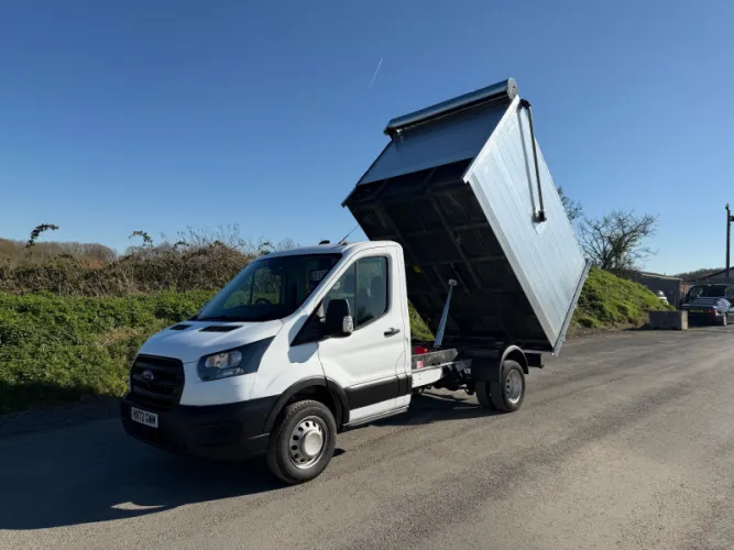 2022 Ford Transit photo 1