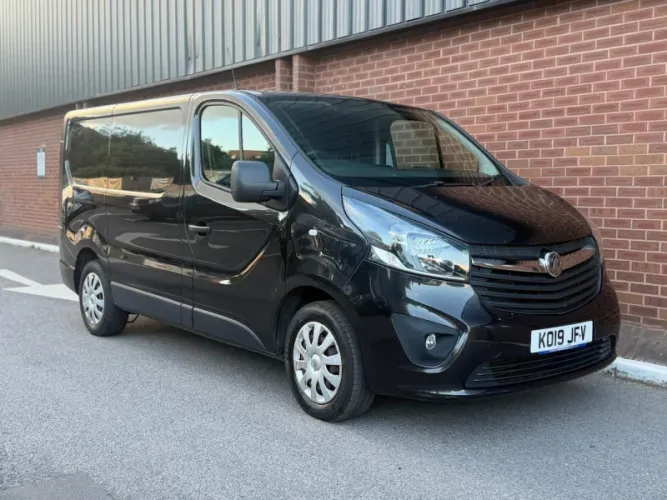 2019 Vauxhall VIVARO 2700 1.6CDTI photo 1