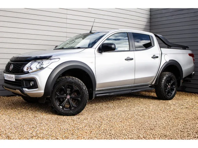 2017 Fiat Fullback photo 1