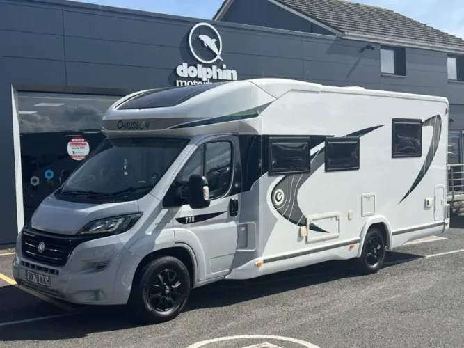 2020 Your selected motorhomes to photo 1
