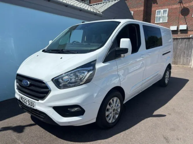 2022 Ford Transit Custom photo 1