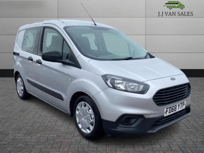2019 FORD TRANSIT COURIER photo 1