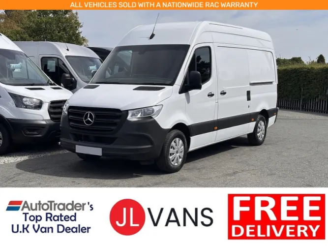 2023 Mercedes-Benz Sprinter photo 1