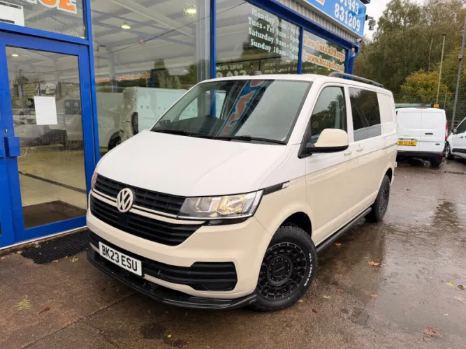 2023 Volkswagen Transporter photo 1