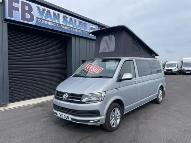 2018 VOLKSWAGEN TRANSPORTER photo 1