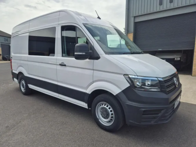 2023 VOLKSWAGEN CRAFTER photo 1