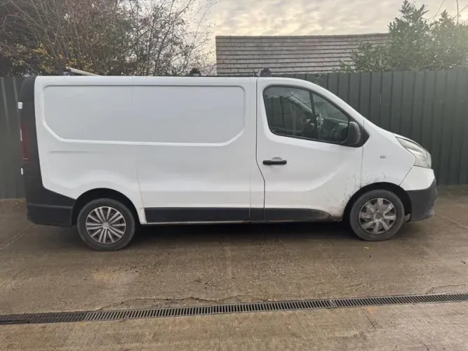 2016 Renault Trafic 2016 photo 1