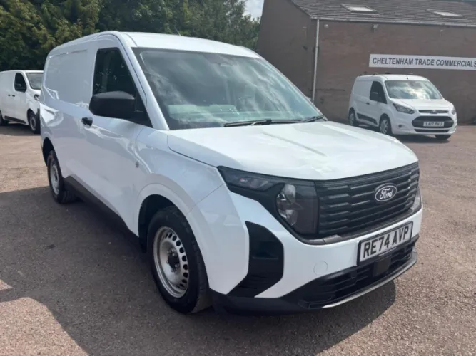 2024 FORD TRANSIT COURIER photo 1
