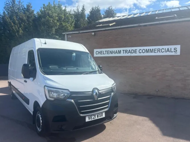 2021 RENAULT MASTER photo 1