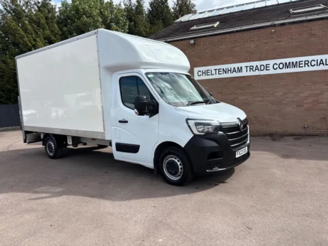 2023 RENAULT MASTER photo 1