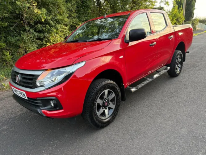 2017 FIAT FULLBACK photo 1