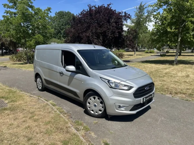 2024 FORD TRANSIT CONNECT photo 1